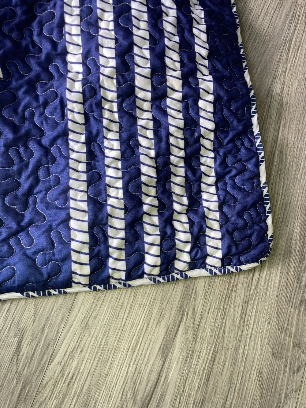 N/A navy blue